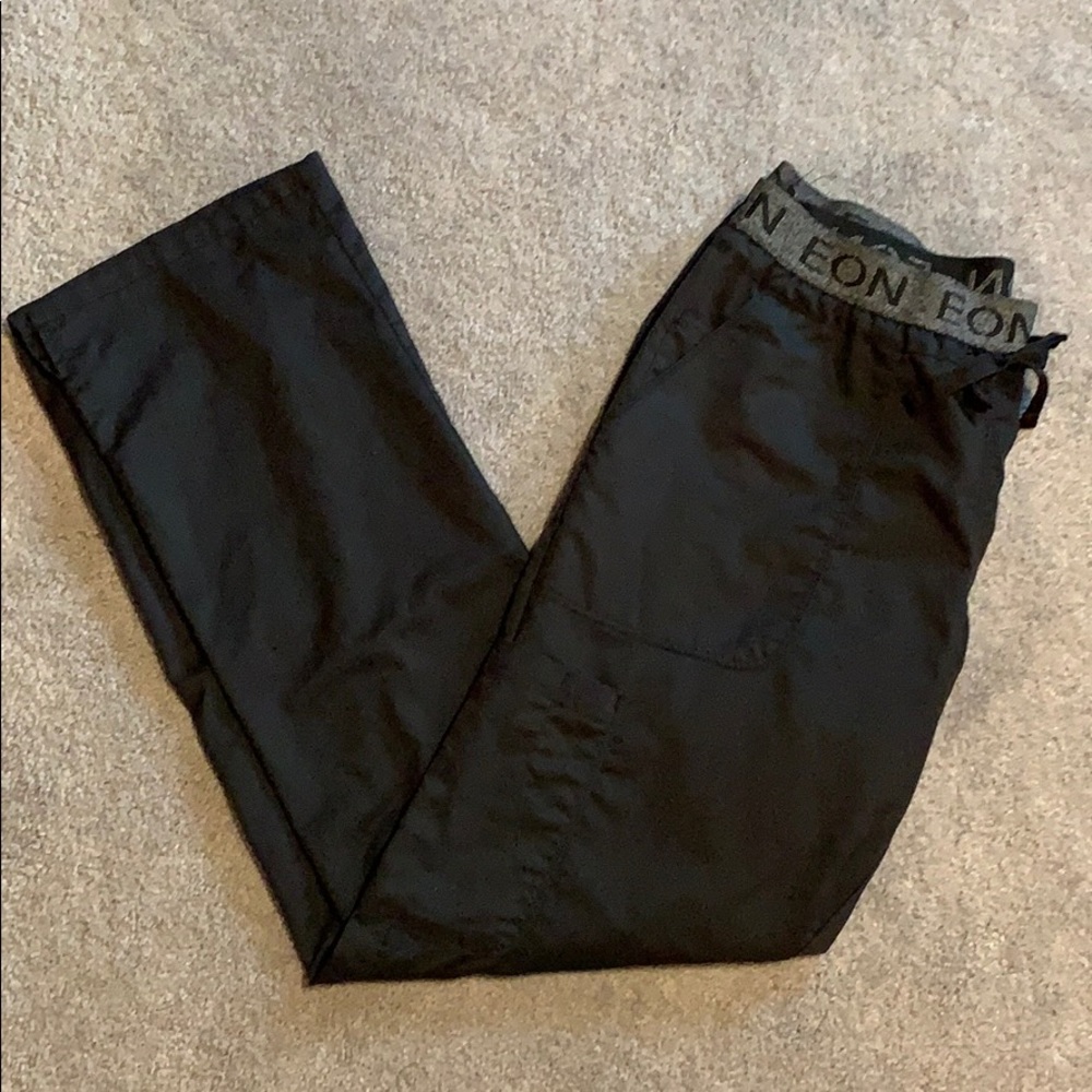 EON Scrub Pants